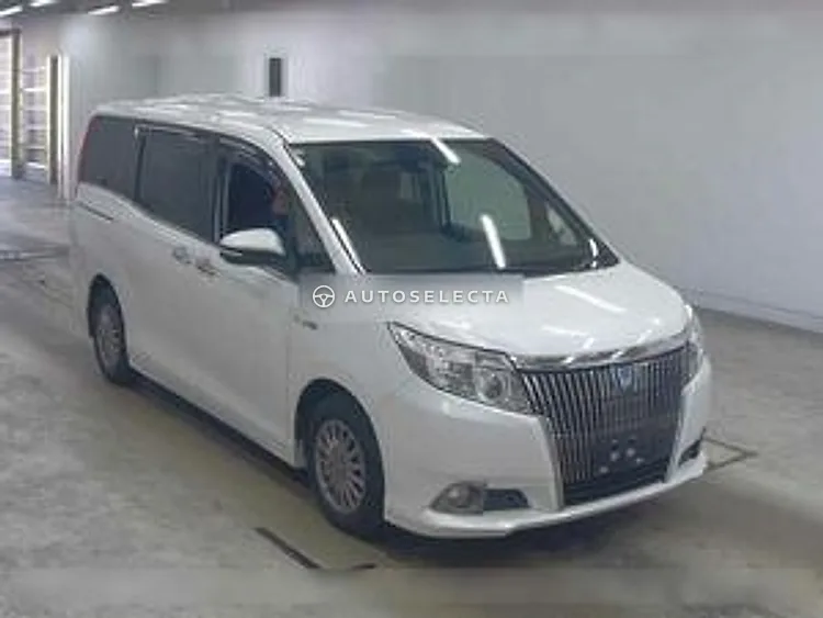 Toyota Esquire 2017, photo 1 of 1