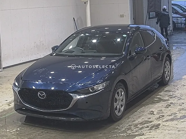 Mazda MAZDA3 Fastback 2022, auction grade RA