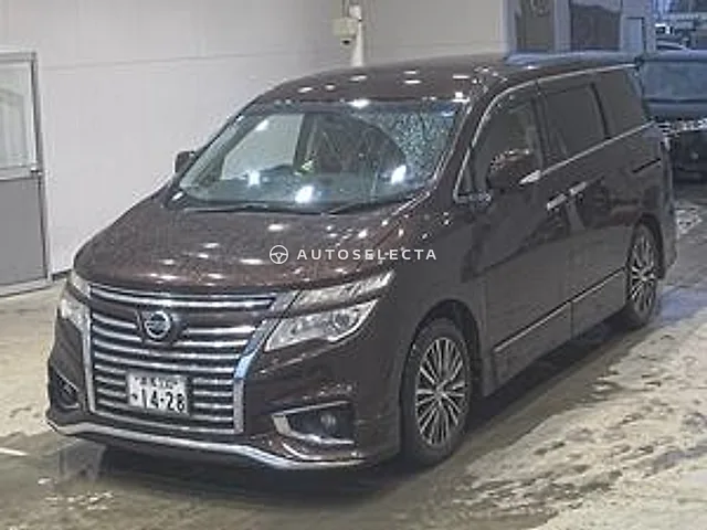 Nissan Elgrand 2015, auction grade 4