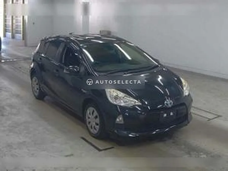 Toyota Aqua 2014, photo 1 of 1