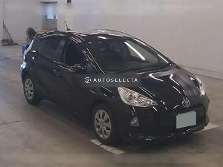 Toyota Aqua 2014, photo 1 of 1