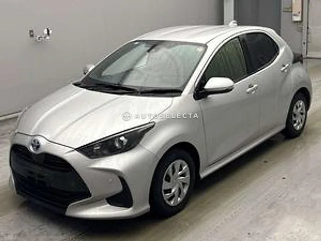 Toyota Yaris 2021, auction grade R
