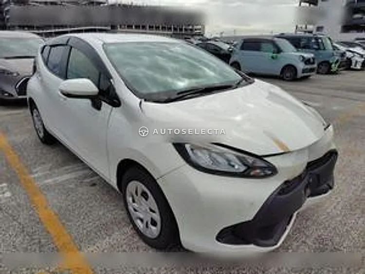 Toyota Aqua 2025, photo 1 of 1