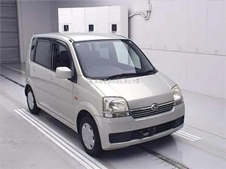 Daihatsu Move 2005, photo 1 of 1
