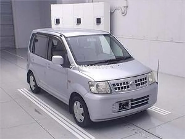 Nissan Otti 2005, photo 1 of 1