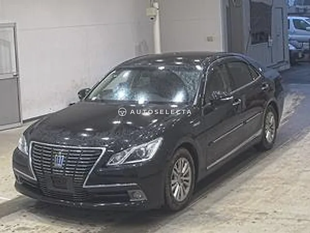 Toyota Crown 2013, auction grade RA