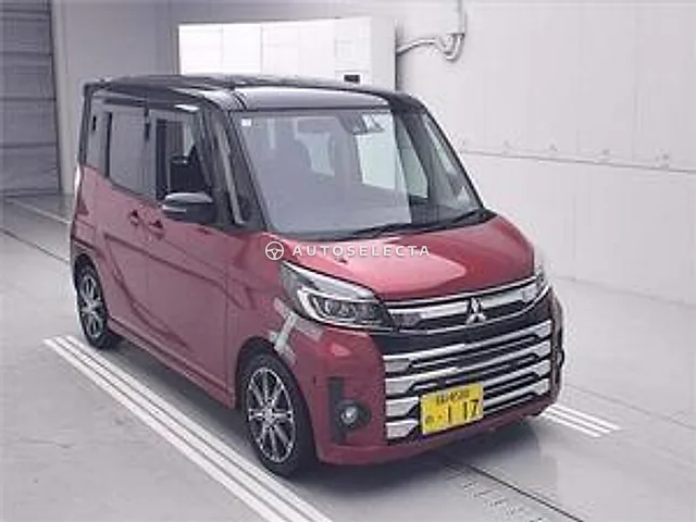 Mitsubishi eK Space 2019, auction grade R