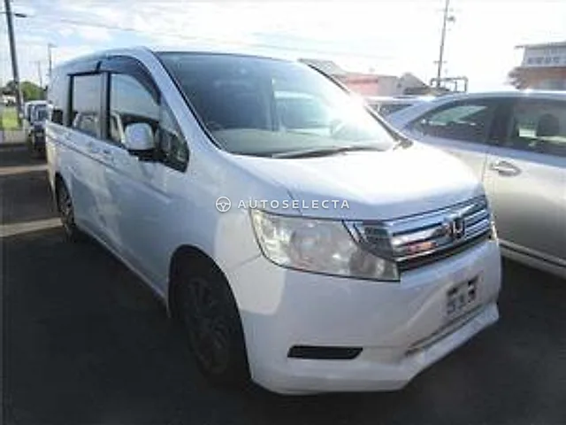 Honda Stepwgn 2012