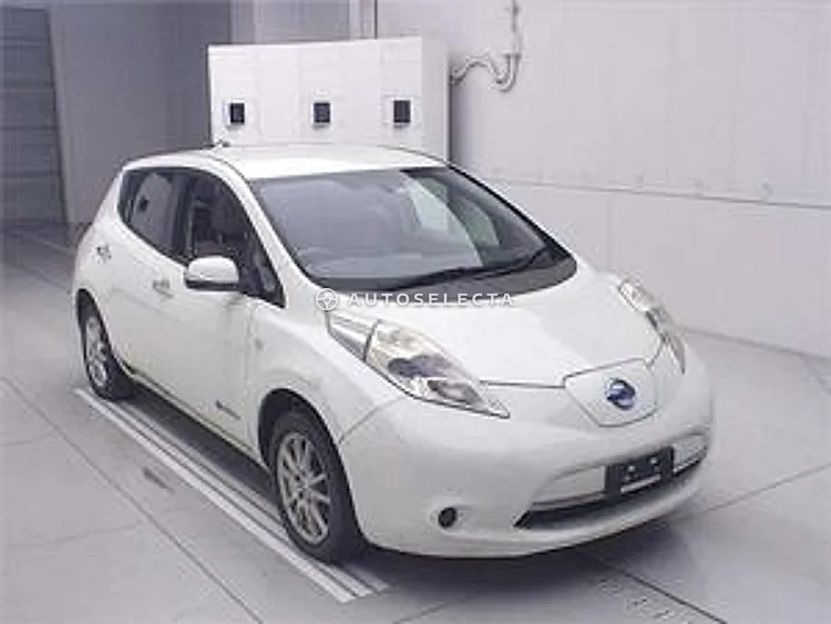 Nissan Leaf 2012, photo 1 of 1