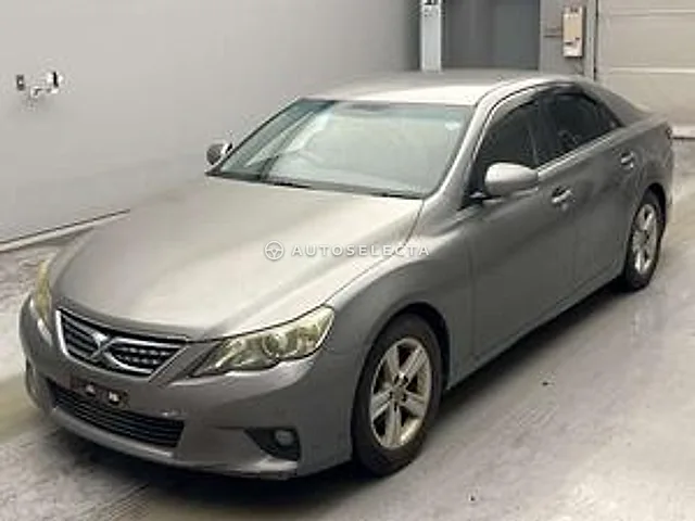 Toyota Mark X 2010, auction grade R