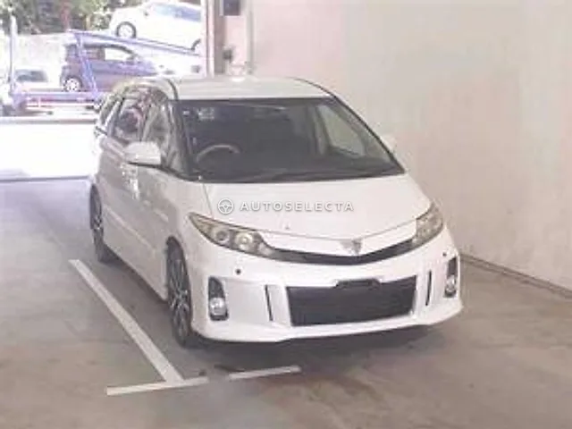Toyota Estima 2014, auction grade R