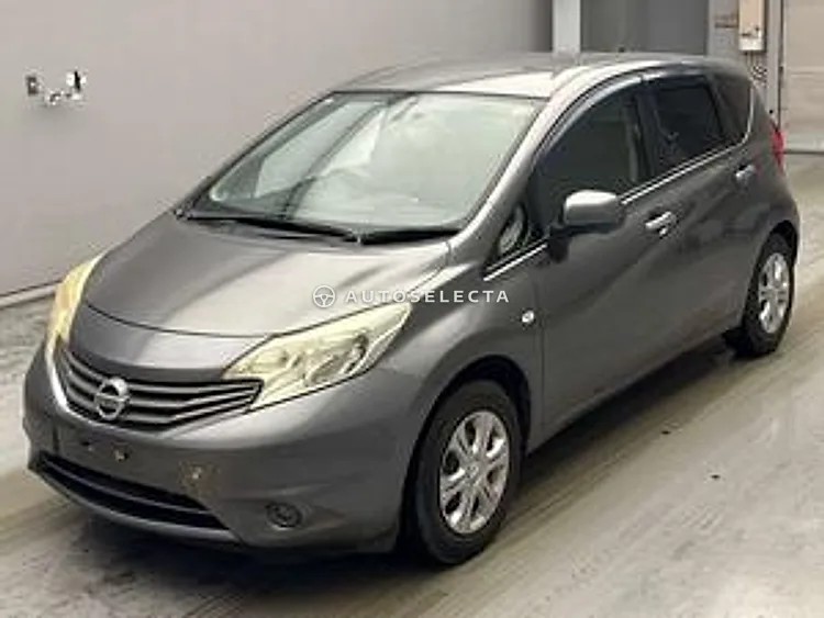 Nissan Note 2013, photo 1 of 1