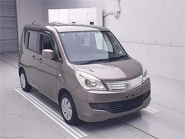 Suzuki Solio 2012