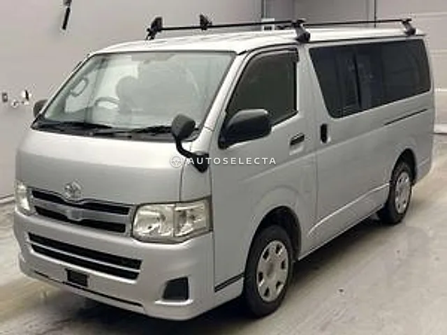Toyota Hiace Van 2012, auction grade RA