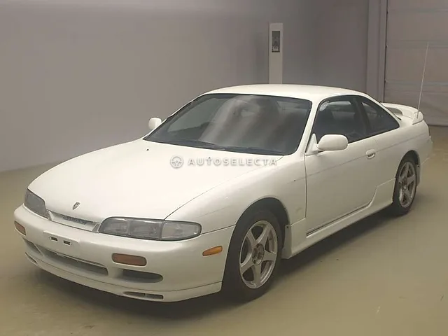 Nissan Silvia 1994, auction grade R