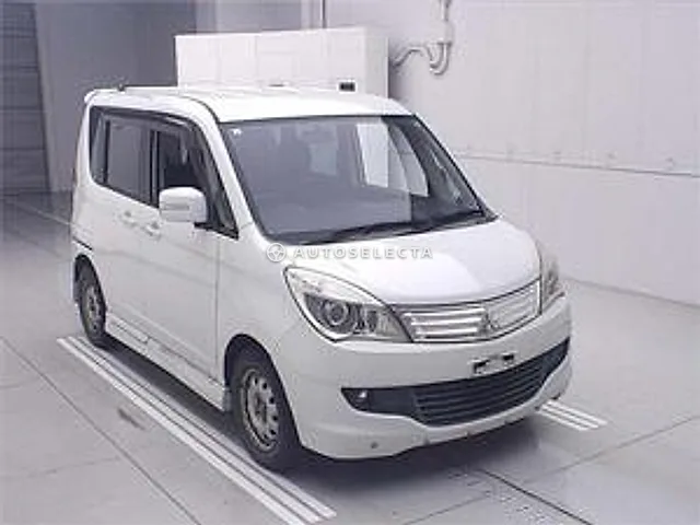 Mitsubishi Delica D:2 2013