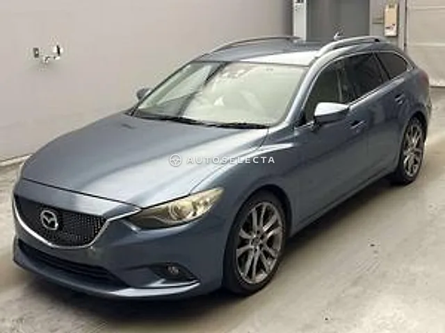Mazda Atenza Wagon 2013, auction grade 3