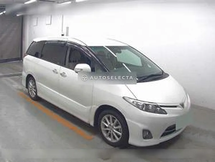 Toyota Estima 2011, photo 1 of 1