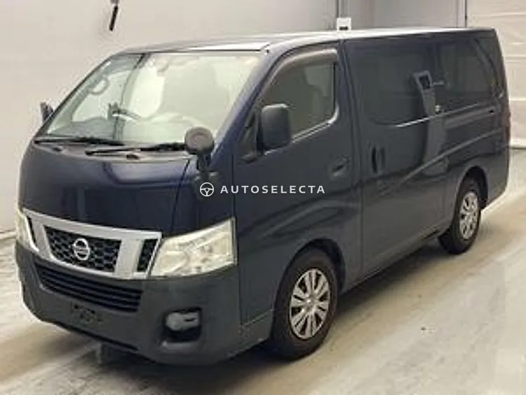 Nissan NV350 Caravan 2016, photo 1 of 1
