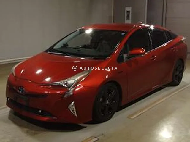 Toyota Prius 2016, auction grade RA