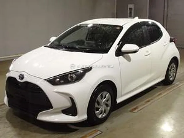 Toyota Yaris 2023, auction grade R