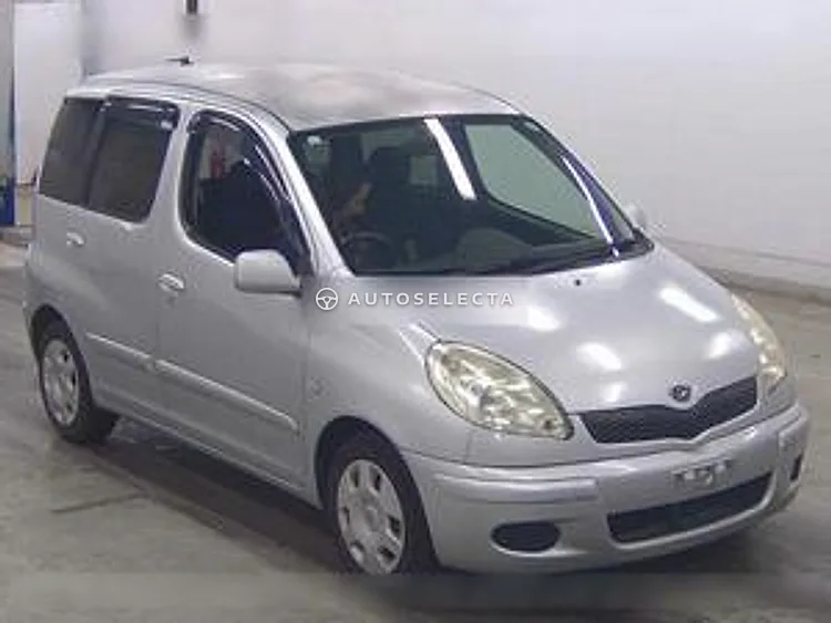 Toyota Funcargo 2005, photo 1 of 1