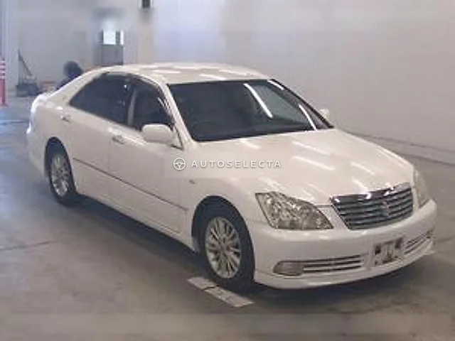 Toyota Crown 2005, auction grade R