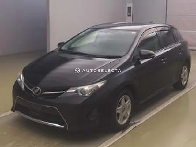 Toyota Auris 2012, auction grade 3.5