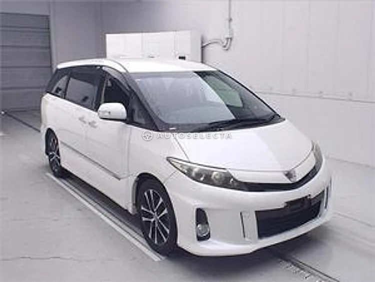 Toyota Estima 2013, photo 1 of 1