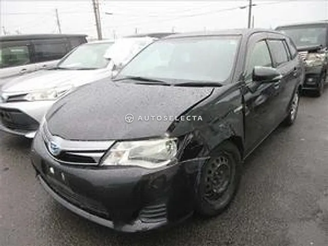 Toyota Corolla Fielder 2015