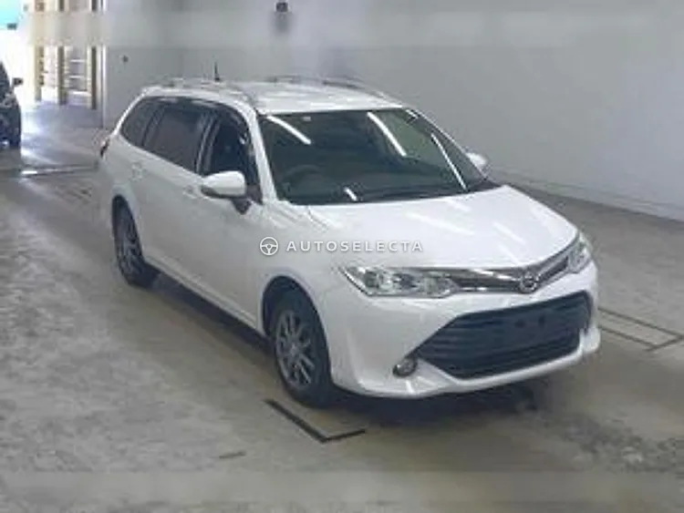 Toyota Corolla Fielder 2015, photo 1 of 1