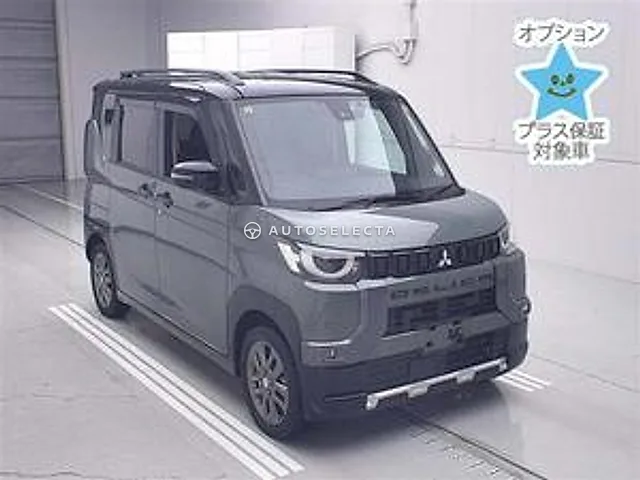Mitsubishi Delica Mini 2023, auction grade 4.5