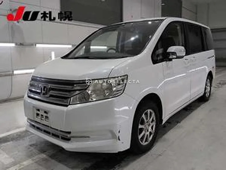 Honda Stepwgn 2013, photo 1 of 1