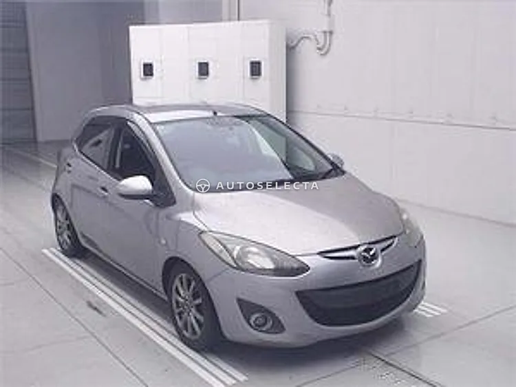 Mazda Demio 2013, photo 1 of 1