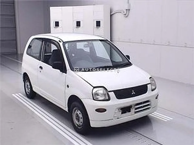 Mitsubishi Minica 2008