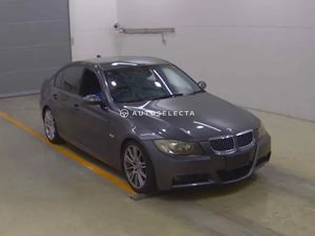 BMW 3 Series 2007, auction grade 3