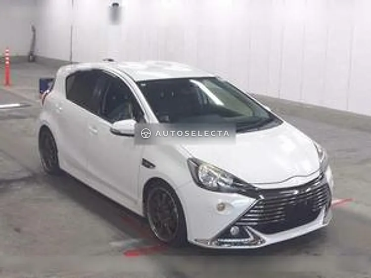 Toyota Aqua 2014, photo 1 of 1