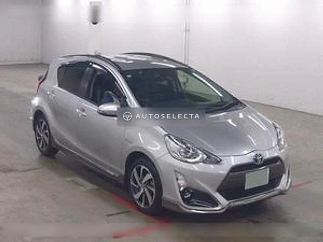 Toyota Aqua 2016, auction grade R