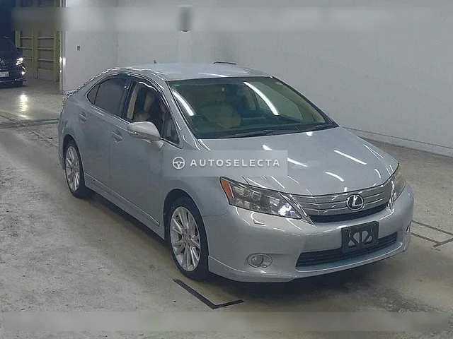 Lexus HS 2010, auction grade 4