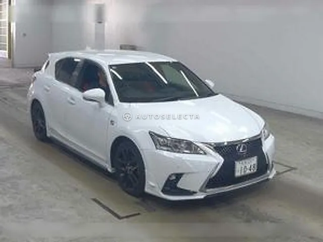 Lexus CT 2015, auction grade 4.5