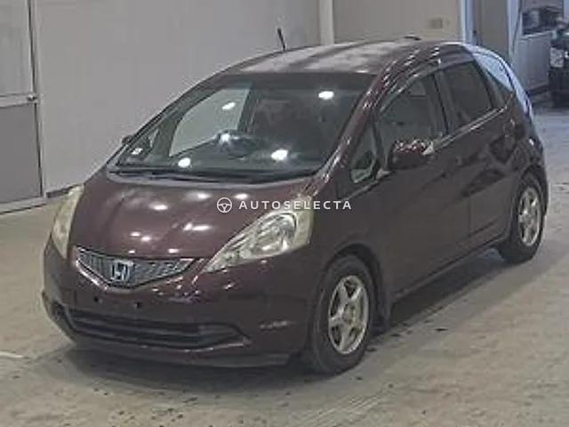 Honda Fit 2010, auction grade 3.5