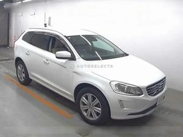 Volvo XC60 2015, auction grade 4