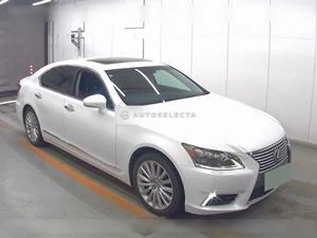 Lexus LS 2013, auction grade 4