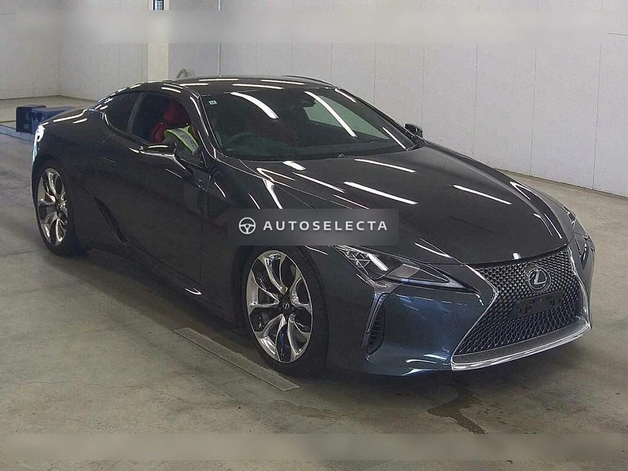 Lexus LC 2017, photo 1 of 6