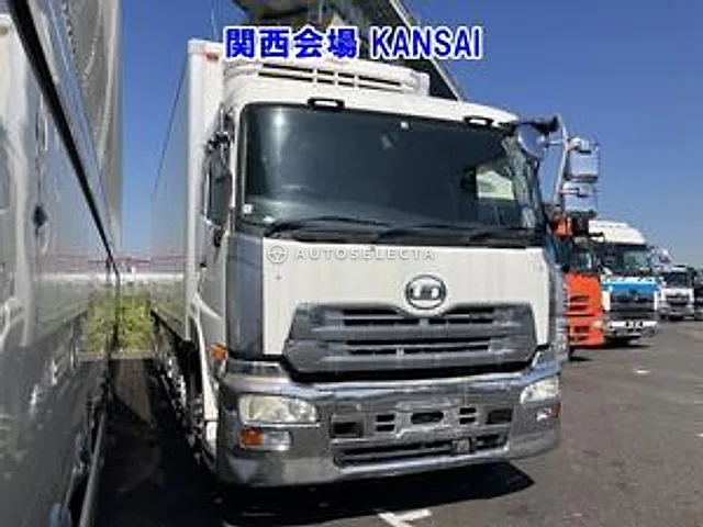 Nissan K ON 2013