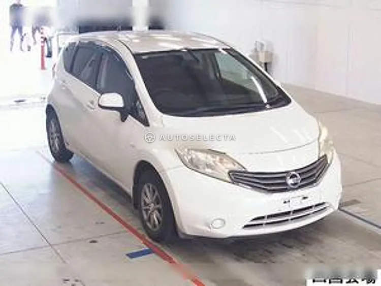 Nissan Note 2013, photo 1 of 1