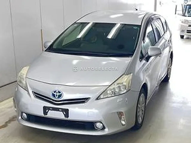 Toyota Prius Alpha 2012, auction grade R