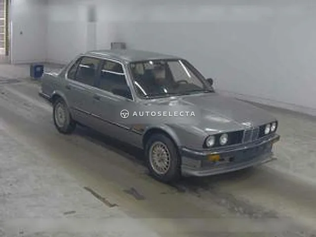 BMW 3 Series 1987, auction grade 3