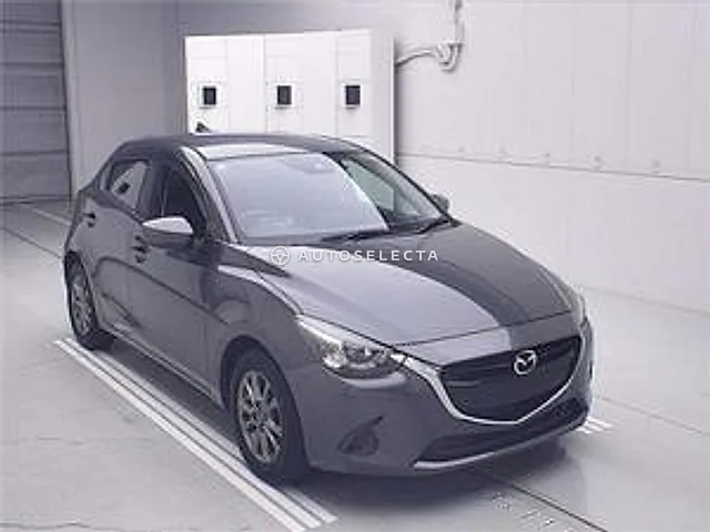 Mazda Demio 2018, auction grade R