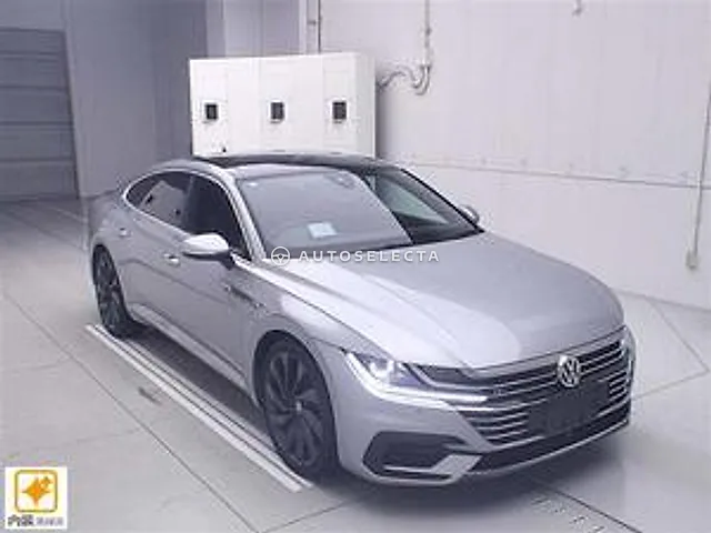 Volkswagen Arteon STI 2017, auction grade 4